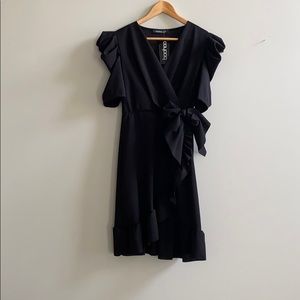 BNWT Black Boohoo dress
